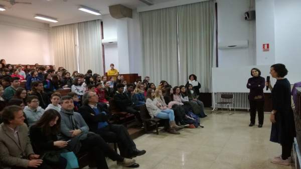 Científicas charlas Científicas charlas