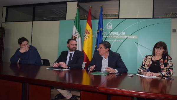 1 Nota Y 2 Fotos Junta (Presentación Prenauta) 1 Nota Y 2 Fotos Junta (Presentación Prenauta)