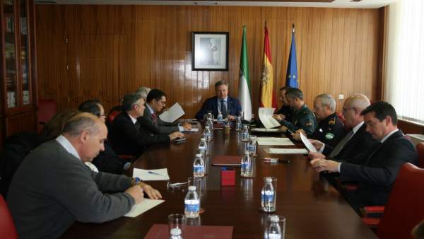 Comisión contra el contrabando de tabaco Comisión contra el contrabando de tabaco