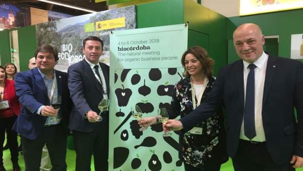 Representantes institucionales presentan BioCórdoba 2018 en Biofach Representantes institucionales presentan BioCórdoba 2018 en Biofach