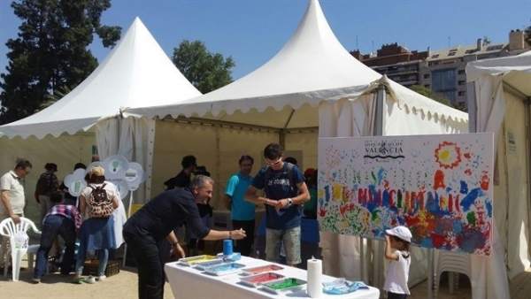 Fiscalia demana a Educació i Transparència còpies de contractes després d'una denúncia del PPCV per fraccionament Fiscalia demana a Educació i Transparència còpies de contractes després d'una denúncia del PPCV per fraccionament