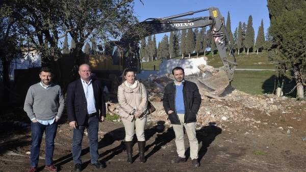 Manuel Barón. Antequera. Parcela junto dolmen Romeral Manuel Barón. Antequera. Parcela junto dolmen Romeral