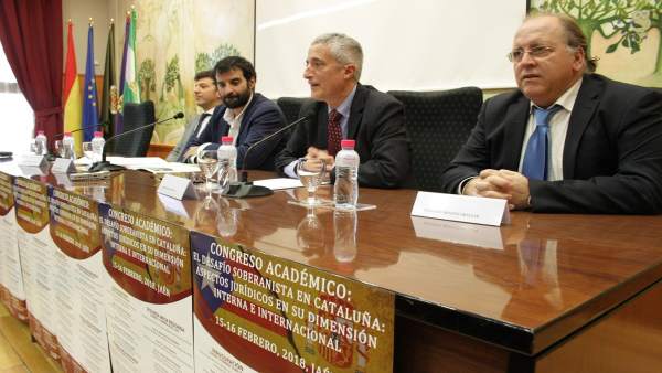 Inauguración del congreso sobre el proceso soberanista de Cataluña. Inauguración del congreso sobre el proceso soberanista de Cataluña.