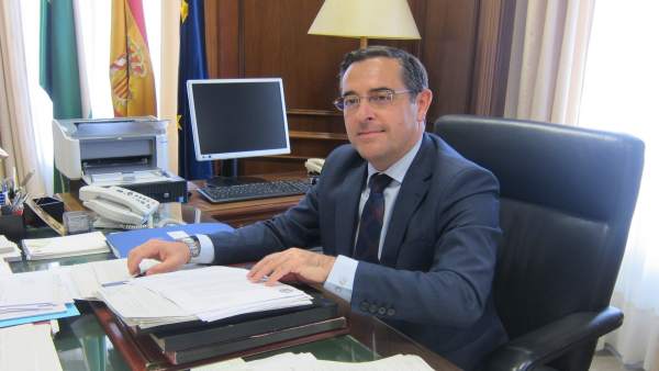 El subdelegado del Gobierno, Miguel Briones. El subdelegado del Gobierno, Miguel Briones.