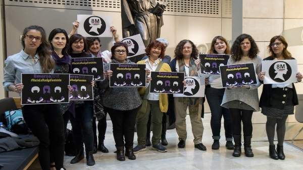Informacions Roda De Premsa Suport A La Vaga 8M, De La Concha, Camargo, Castañón Informacions Roda De Premsa Suport A La Vaga 8M, De La Concha, Camargo, Castañón