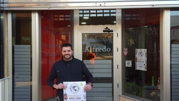 Más De 20 Peluqueros Organizan Un Evento Solidario Para Ayudar A Un Niño Con Cán Más De 20 Peluqueros Organizan Un Evento Solidario Para Ayudar A Un Niño Con Cán