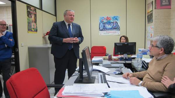 Francisco Bernabé, visita las oficinas del FOGASA en Murcia Francisco Bernabé, visita las oficinas del FOGASA en Murcia