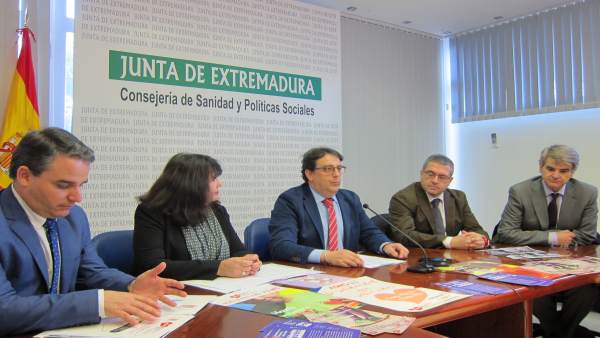 Consejero de Sanidad y Políticas Sociales, José María Vergeles Consejero de Sanidad y Políticas Sociales, José María Vergeles