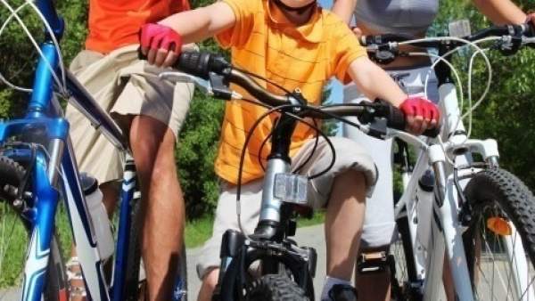 Generalitat Valenciana destina 200.000€ a un programa per a fomentar la pràctica del ciclisme en col·legis i instituts Generalitat Valenciana destina 200.000€ a un programa per a fomentar la pràctica del ciclisme en col·legis i instituts