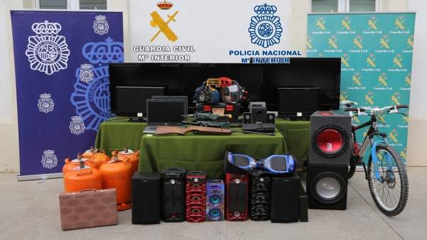 La Policía Nacional Y La Guardia Civil En El Marco De La Operación “Abadía”, Des La Policía Nacional Y La Guardia Civil En El Marco De La Operación “Abadía”, Des