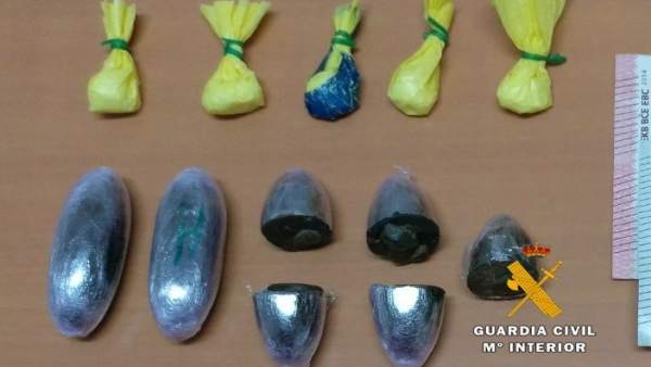 Rdo. Nota De Prensa Guardia Civil (Detenido Un Hombre En Castro Urdiales Cuando Rdo. Nota De Prensa Guardia Civil (Detenido Un Hombre En Castro Urdiales Cuando
