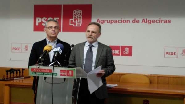 El diputado socialista Salvador de la Encina El diputado socialista Salvador de la Encina