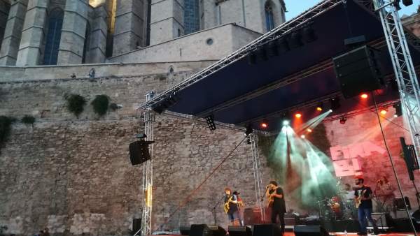 No Room en Fira B! No Room en Fira B!