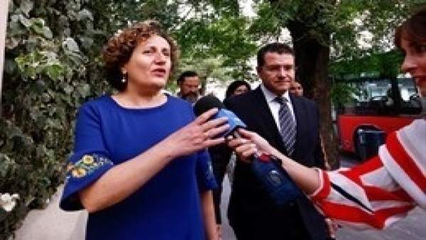 Juana Rivas junto a su letrado Juana Rivas junto a su letrado
