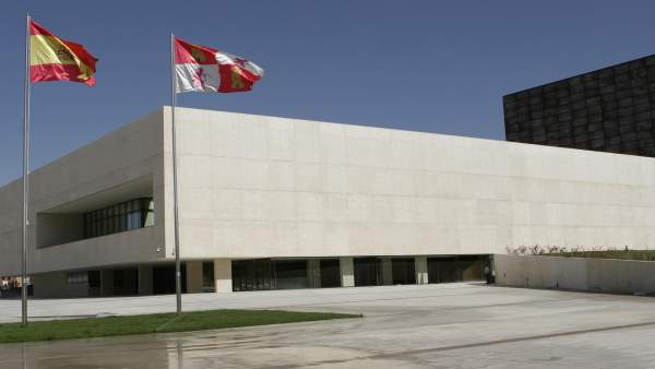 Sede de las Cortes de Castilla y León Sede de las Cortes de Castilla y León