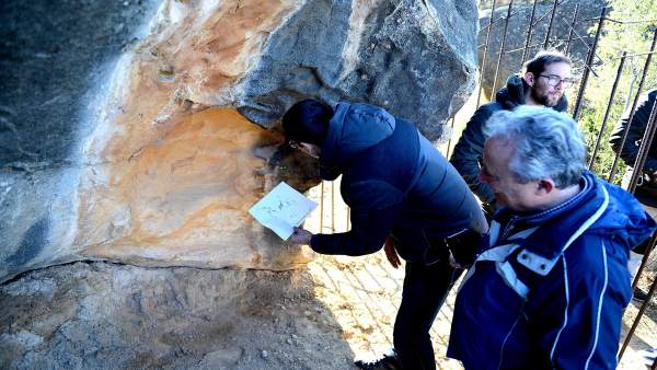 Visita a las pinturas rupestres de Alcañiz. Visita a las pinturas rupestres de Alcañiz.