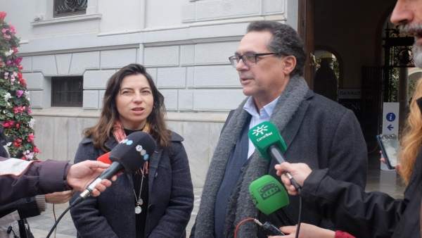 Marta Gutiérrez y Antonio Daponte, de Vamos Granada Marta Gutiérrez y Antonio Daponte, de Vamos Granada