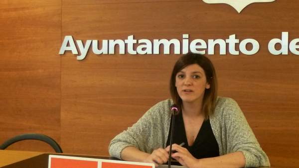 Concejal del PSOE María Marrodán ante los medios de comunicación Concejal del PSOE María Marrodán ante los medios de comunicación