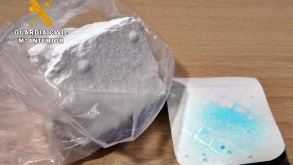 ' Dos Detenidos Por Transportar Cocaína Oculta En El Conducto Del Aire Acondicio ' Dos Detenidos Por Transportar Cocaína Oculta En El Conducto Del Aire Acondicio