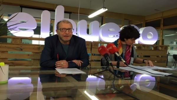 Roberto Ortega y Mercedes Ciria Roberto Ortega y Mercedes Ciria