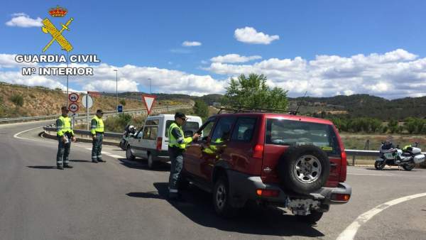 Uno de los controles de la Guardia Civil durante las Bodas de Isabel Uno de los controles de la Guardia Civil durante las Bodas de Isabel