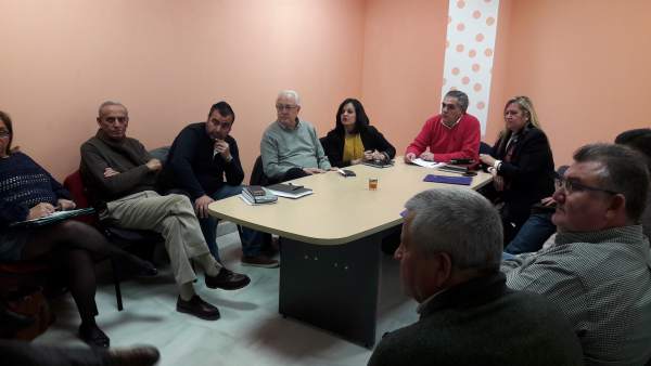 Reunión del PP con parcelistas del Sector F Reunión del PP con parcelistas del Sector F