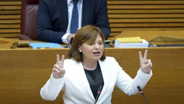Bonig adverteix sobre la Llei Electoral que el PP no perdrà "ni un minut" en discussions per a "conservar butaques" Bonig adverteix sobre la Llei Electoral que el PP no perdrà "ni un minut" en discussions per a "conservar butaques"