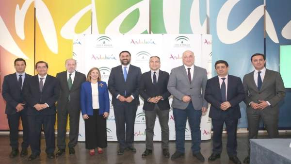 Adjuntamos Nota De Prensa Y Fotos Convenio Patroanto Provincial De Turismo Con L Adjuntamos Nota De Prensa Y Fotos Convenio Patroanto Provincial De Turismo Con L