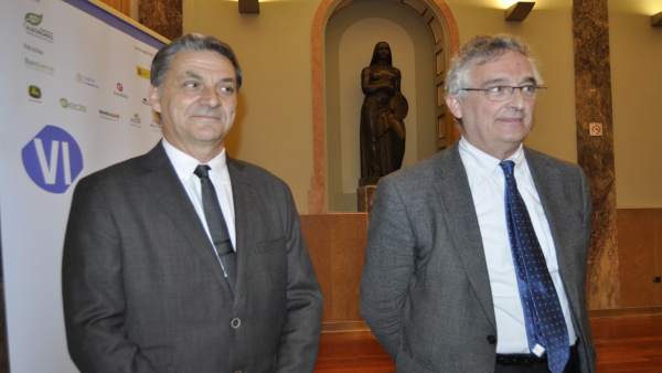 El consejero Joaquín Olona y el decano de Agrónomos, Ángel Jiménez. El consejero Joaquín Olona y el decano de Agrónomos, Ángel Jiménez.