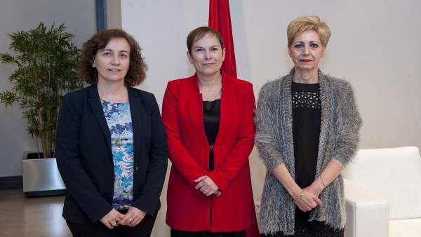 Ana Herrera, Uxue Barkos y Yolanda González. Ana Herrera, Uxue Barkos y Yolanda González.