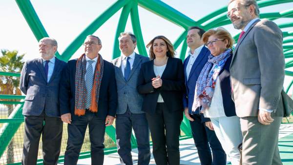 Inauguración de la pasarela de la SE-30 Inauguración de la pasarela de la SE-30