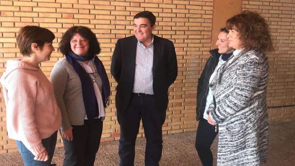 1 Nota Y 2 Fotos Junta (Reforma Red Eléctrica Ceip San Matías Villanueva Castill 1 Nota Y 2 Fotos Junta (Reforma Red Eléctrica Ceip San Matías Villanueva Castill