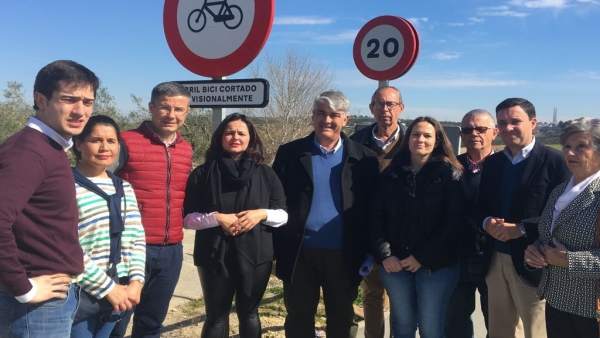 El PP critica la 'nefasta' gestión del carril bici entre Valencina y Salteras El PP critica la 'nefasta' gestión del carril bici entre Valencina y Salteras