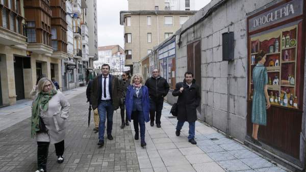 11:30 Ayuntamiento De Santoña La Vicepresidenta Y Consejera De Universidades E 11:30 Ayuntamiento De Santoña La Vicepresidenta Y Consejera De Universidades E