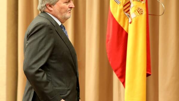 Iñigo Méndez de Vigo comparece en la Comisión de Cultura del Congreso Iñigo Méndez de Vigo comparece en la Comisión de Cultura del Congreso