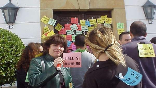 Protesta de Ecologistas en Acción contra la autovía de Pinar del Rey Protesta de Ecologistas en Acción contra la autovía de Pinar del Rey