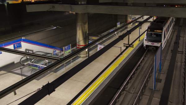 Metro de Madrid, estación de Nuevos Ministerios Metro de Madrid, estación de Nuevos Ministerios