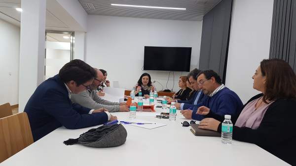 Constituida la Comisión de Seguimiento del Servicio de Ayuda a Domicilio. Constituida la Comisión de Seguimiento del Servicio de Ayuda a Domicilio.