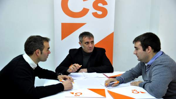 Reunión de Cs en Teruel Reunión de Cs en Teruel