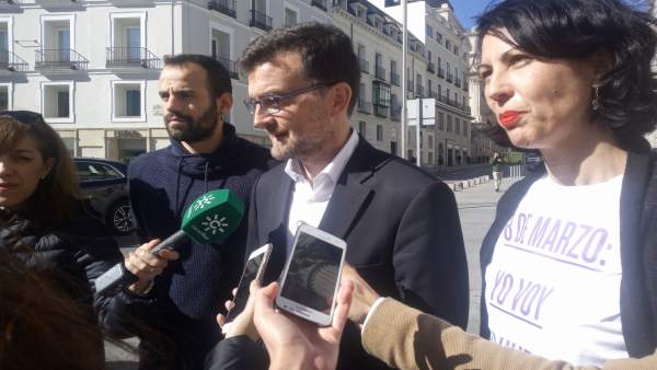 El coordinador de IU en Andalucía, Antonio Maíllo, ante el Congreso El coordinador de IU en Andalucía, Antonio Maíllo, ante el Congreso