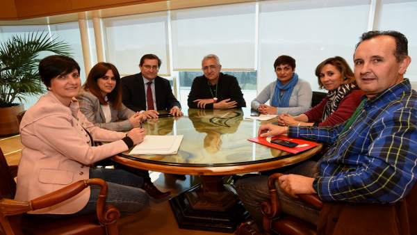 Reunión del presidente de la Diputación de Granada con los sindicatos Reunión del presidente de la Diputación de Granada con los sindicatos