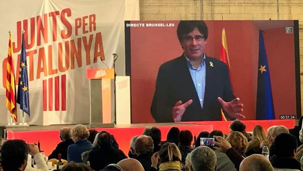 Carles Puigdemont en un acto de campaña de JuntsxCat. Carles Puigdemont en un acto de campaña de JuntsxCat.