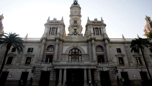 El PP de València proposa la personació de l'Ajuntament en la causa judicial oberta per l'accident a Vivers El PP de València proposa la personació de l'Ajuntament en la causa judicial oberta per l'accident a Vivers