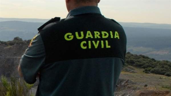 Agente de la Guardia Civil Agente de la Guardia Civil