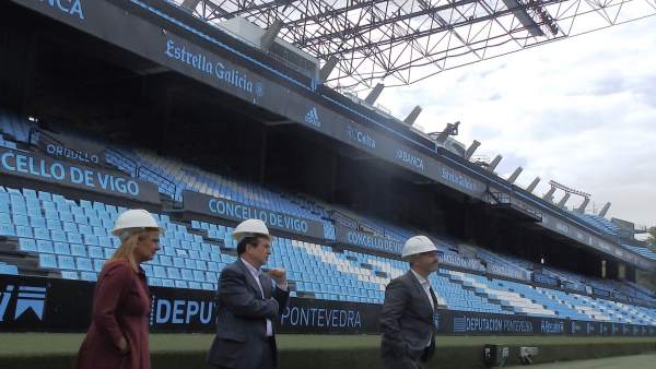 Silva, Caballero y Regades visitando las obras de Balaídos Silva, Caballero y Regades visitando las obras de Balaídos