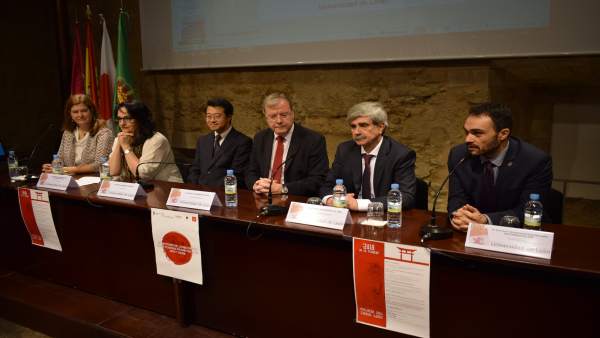 León Apuesta Por Potenciar Más Los Lazos Con Japón En La Conmemoración Del 150 A León Apuesta Por Potenciar Más Los Lazos Con Japón En La Conmemoración Del 150 A