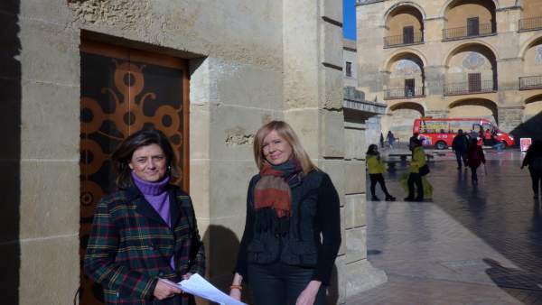 Rosario Alarcón y Elena Martínez-Sagrera Rosario Alarcón y Elena Martínez-Sagrera