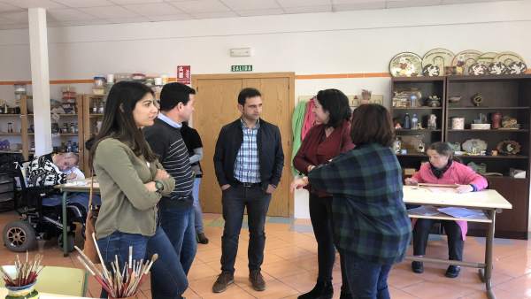 Adjuntamos Nota De Prensa Y Fotos De Hoy, 22 De Febrero, Visita Asociacion Amar Adjuntamos Nota De Prensa Y Fotos De Hoy, 22 De Febrero, Visita Asociacion Amar