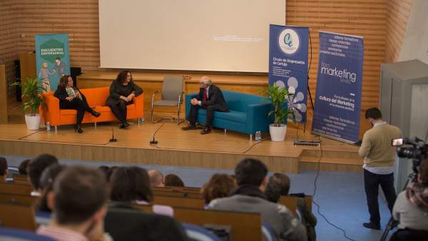Jornada sobre tecnología y marketing celebrada en Sevilla Jornada sobre tecnología y marketing celebrada en Sevilla