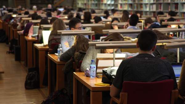 Oposiciones, estudiantes, exámentes, selectividad Oposiciones, estudiantes, exámentes, selectividad